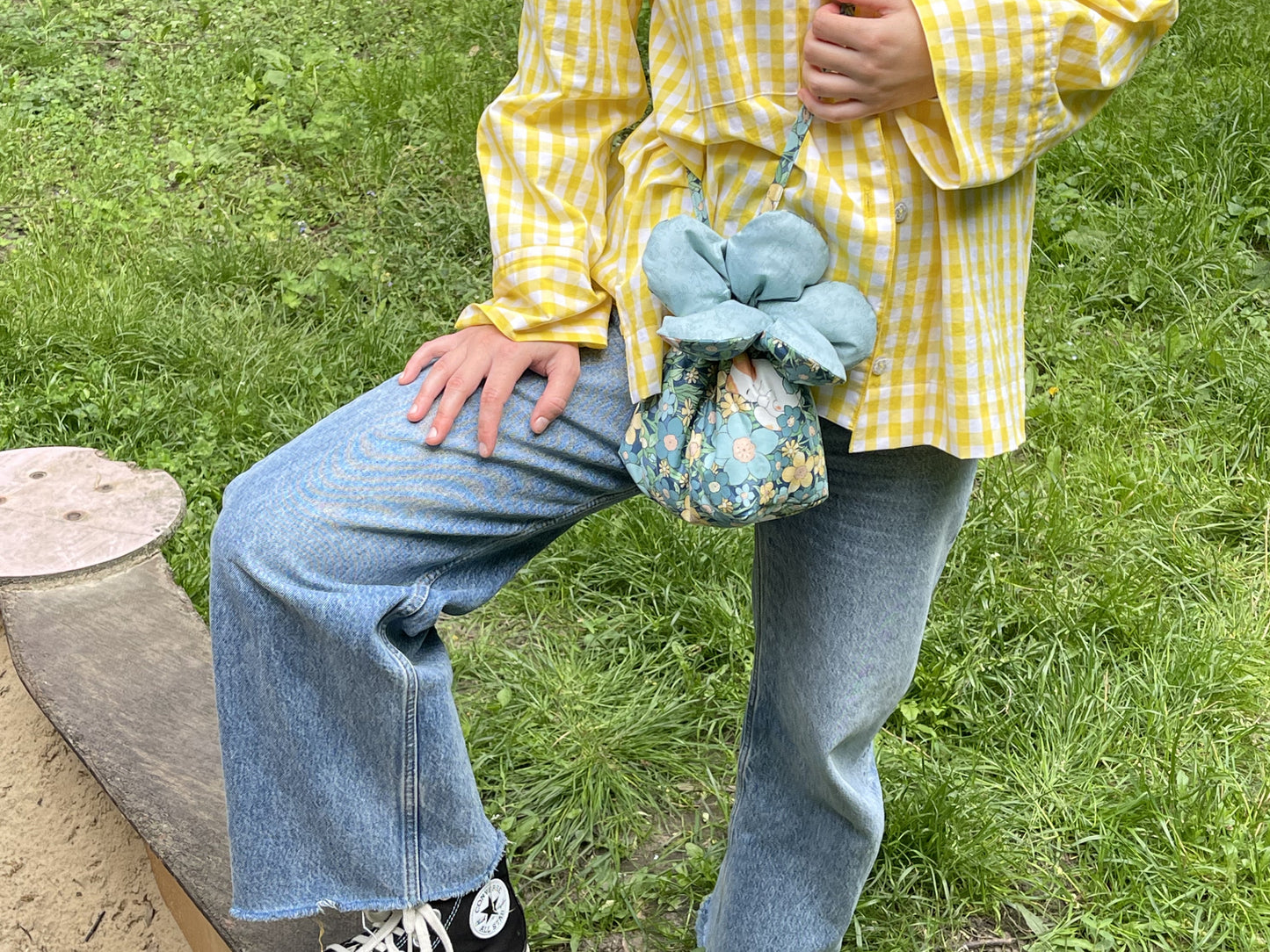 Flower Pouch